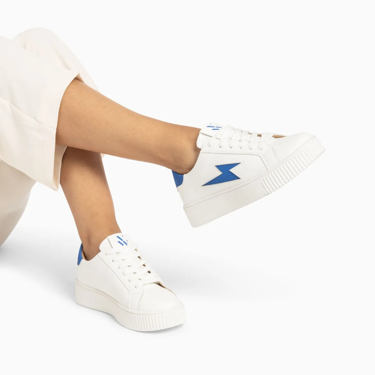 Baskets Eclair Angie Blanc Et Bleu A Lacets