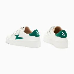 Baskets Eclair Camelia Blanc Et Vert Sapin A Scratchs