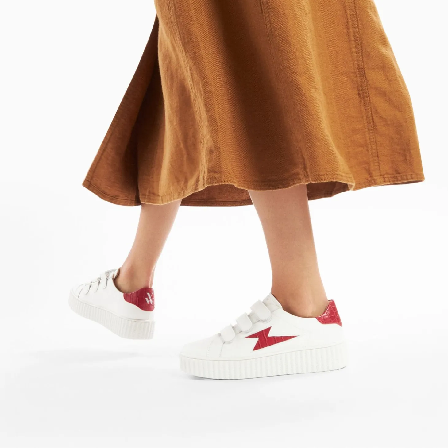 Baskets Eclair Elsa Blanc Et Rouge Croco A Scratchs