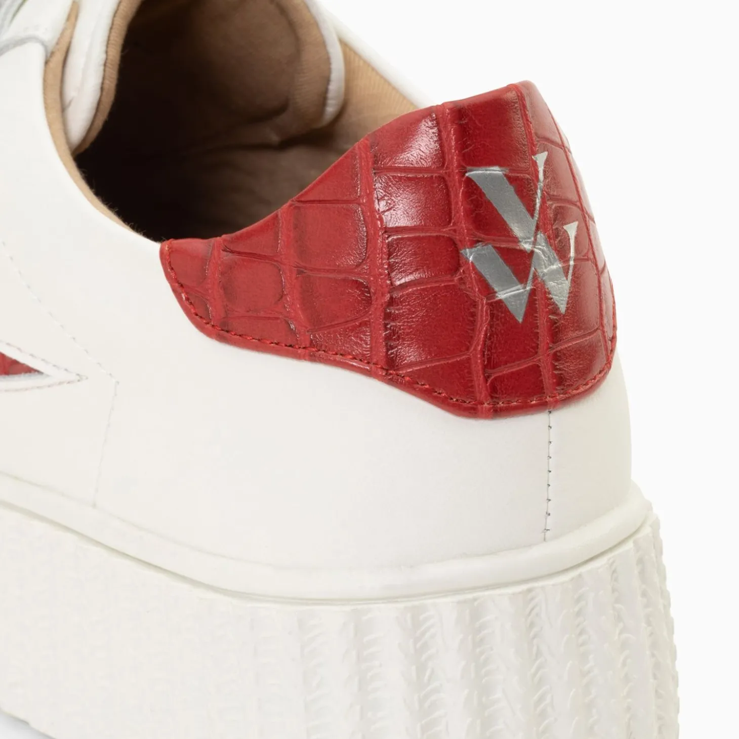 Baskets Eclair Elsa Blanc Et Rouge Croco A Scratchs