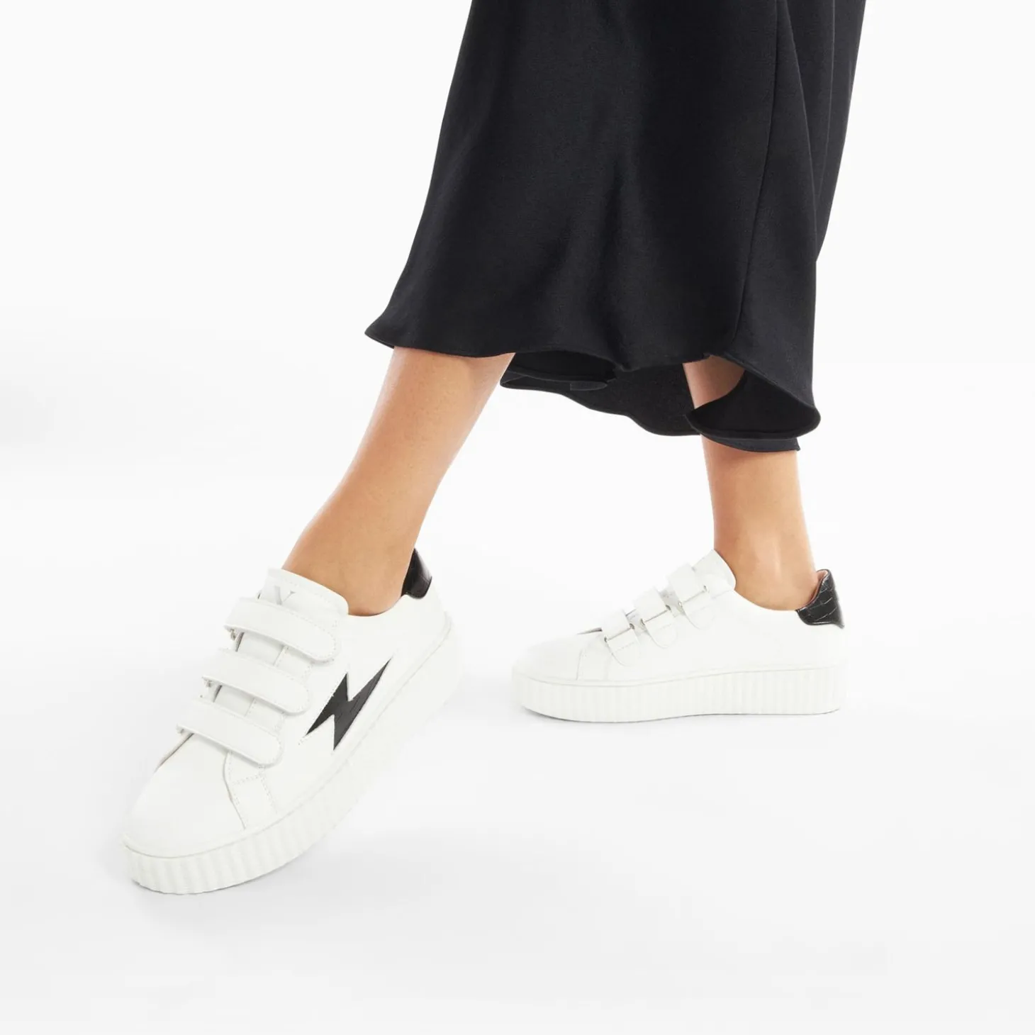 Baskets Eclair Elsa Blanc Et Noir Croco A Scratchs