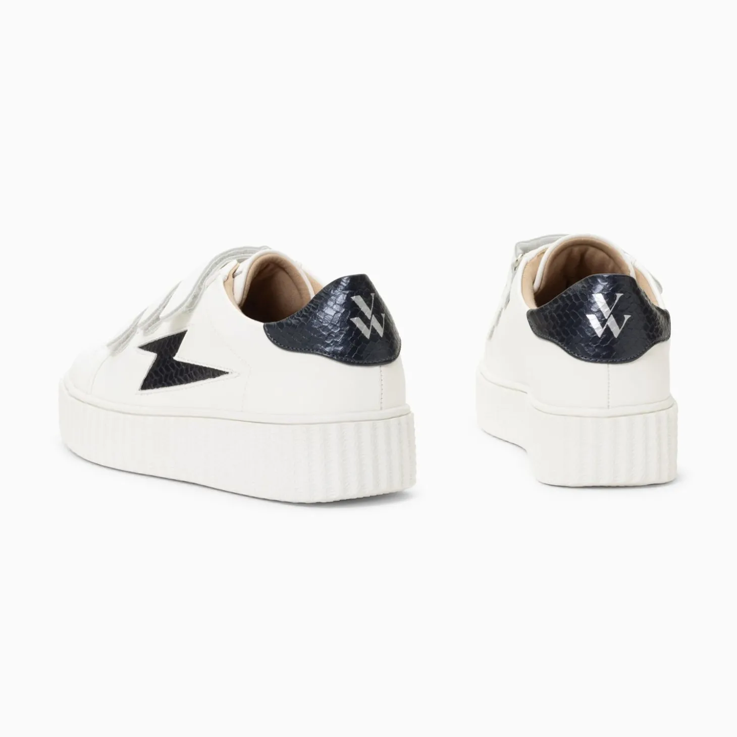 Baskets Eclair Eva Blanc Et Bleu Marine Serpent A Scratchs