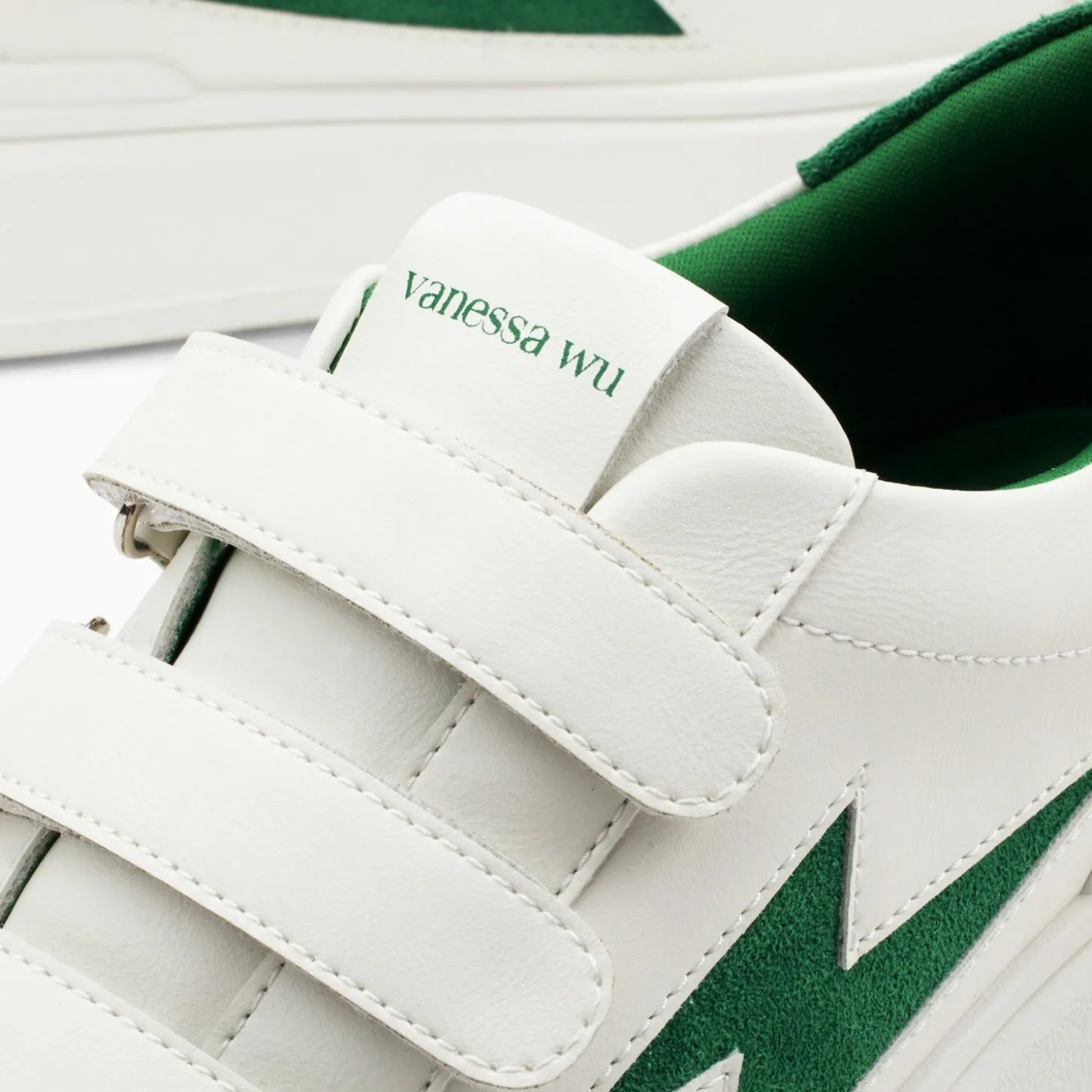 Baskets Eclair Fanny Blanc Et Vert A Scratchs