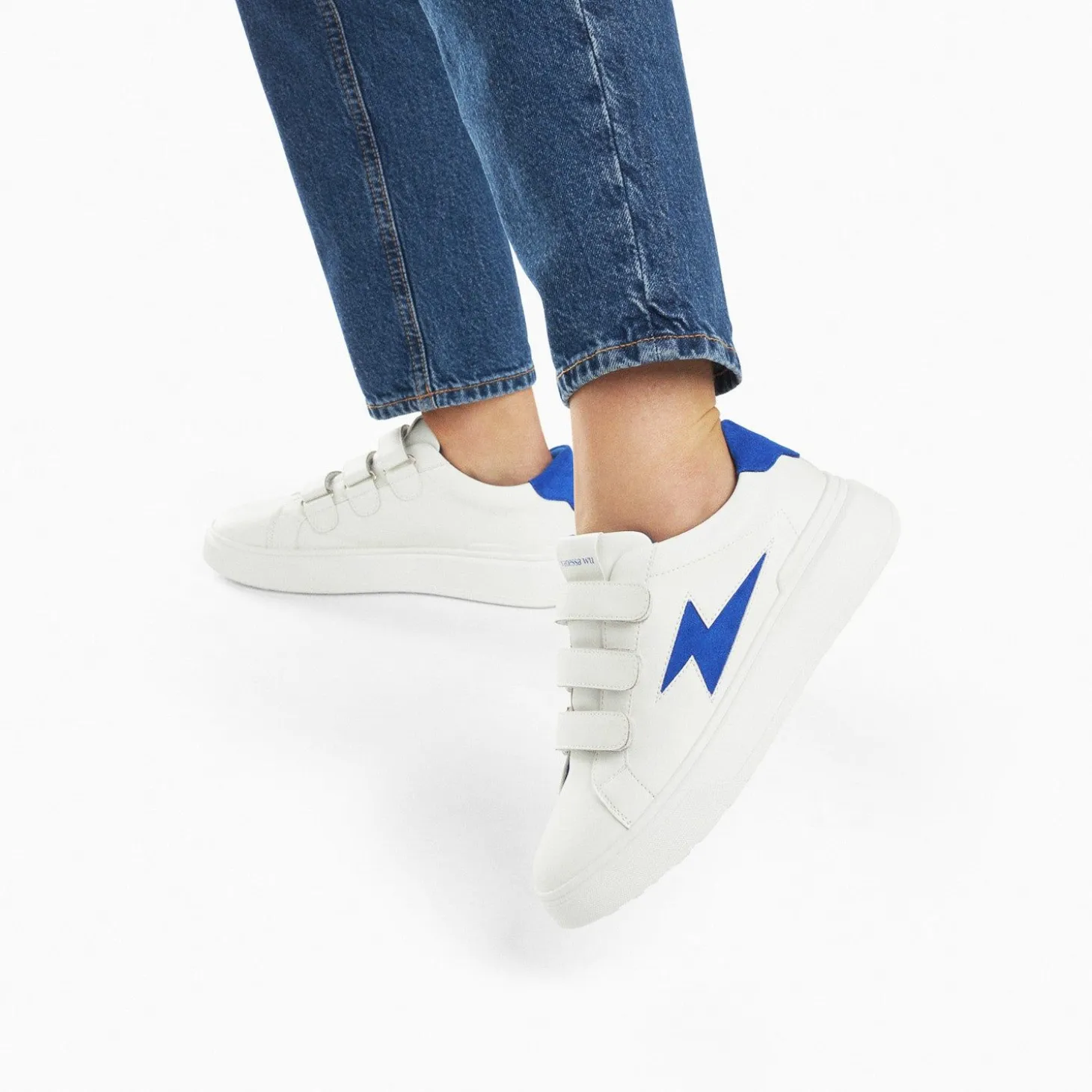 Baskets Eclair Fanny Blanc Et Bleu A Scratchs