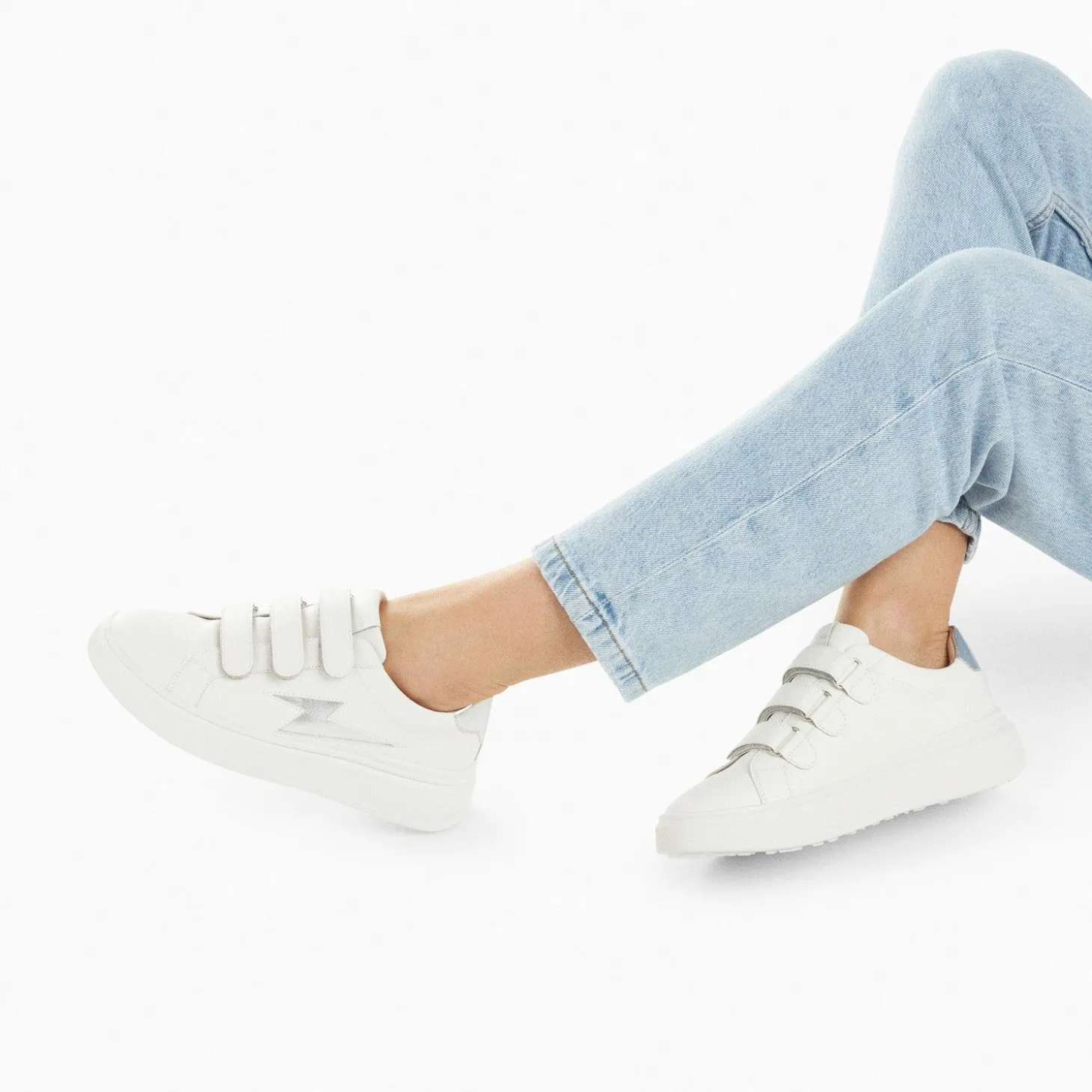 Baskets Eclair Fanny Blanc Et Argent A Scratchs