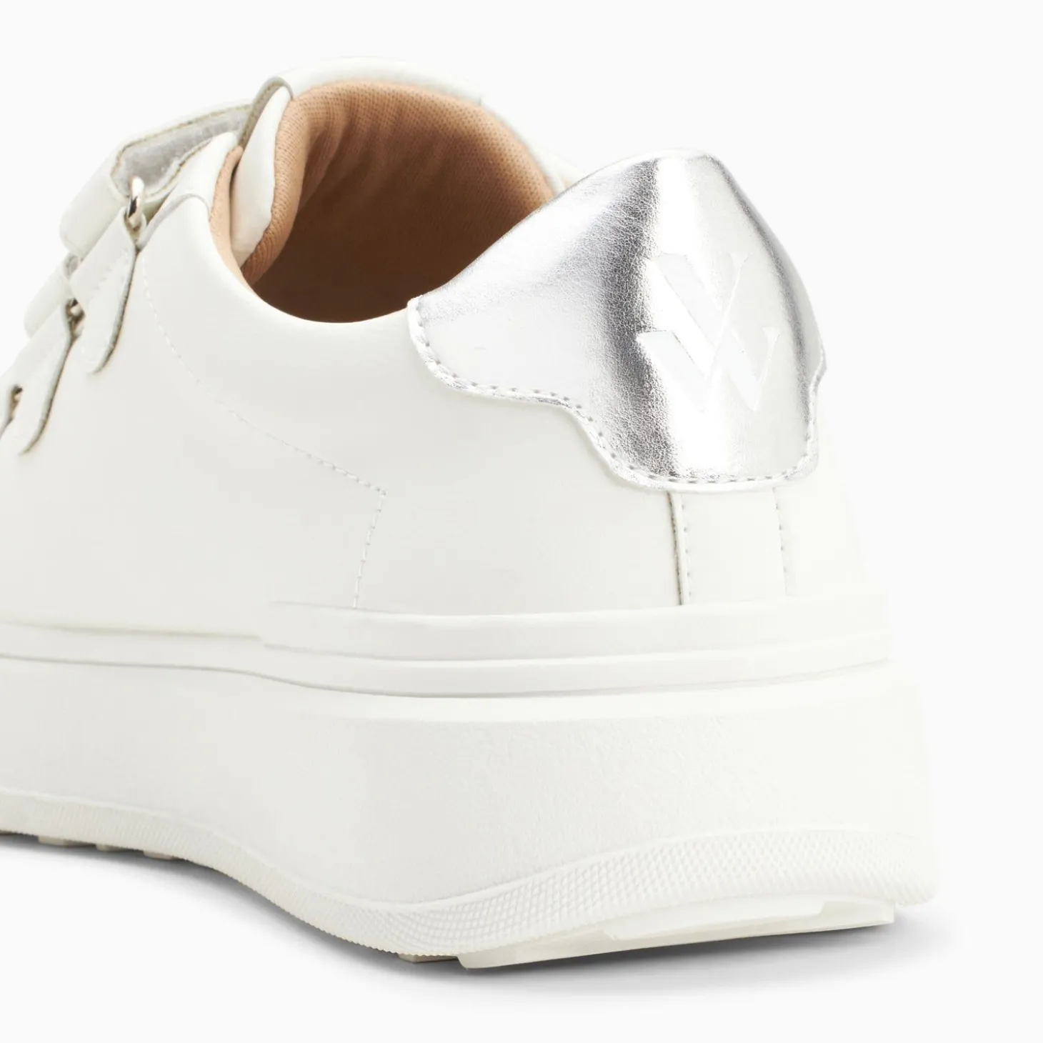 Baskets Eclair Fanny Blanc Et Argent A Scratchs