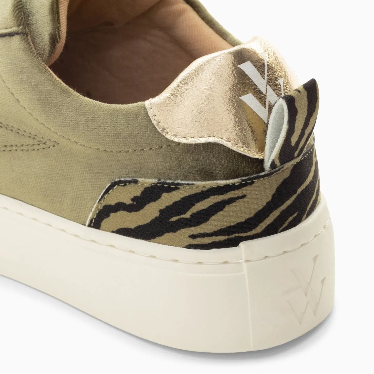 Baskets Eclair Jessie Kaki A Lacets