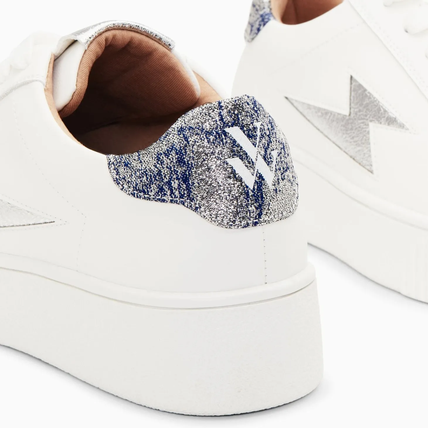 Baskets Eclair Joy Blanc Et Argent A Lacets
