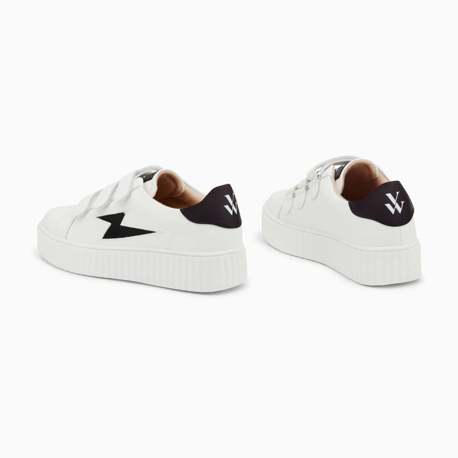 Baskets Eclair Larissa Blanc Et Noir Satin A Scratchs