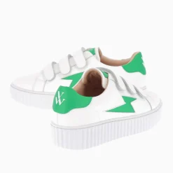 Baskets Eclair Larissa Blanches A Details En Satin Vert