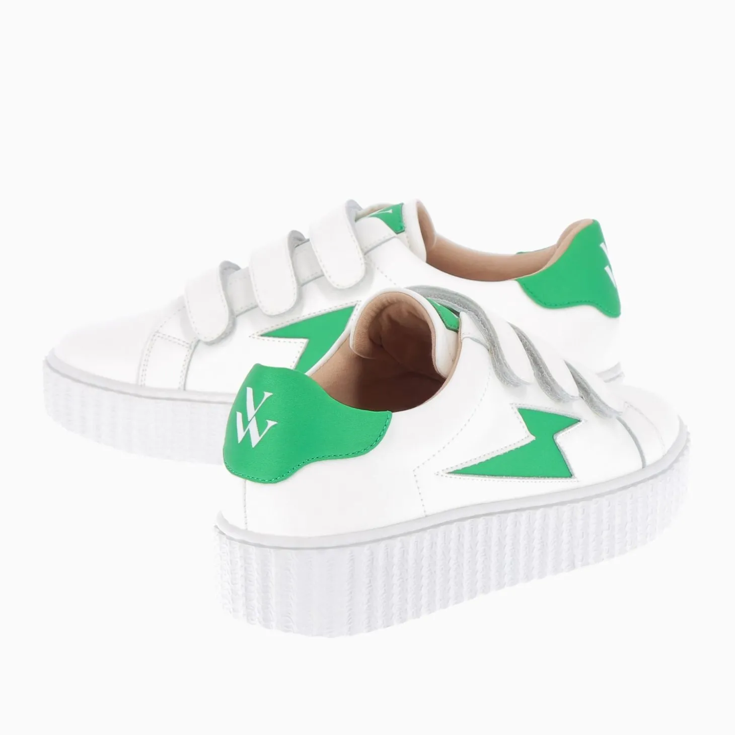 Baskets Eclair Larissa Blanches A Details En Satin Vert
