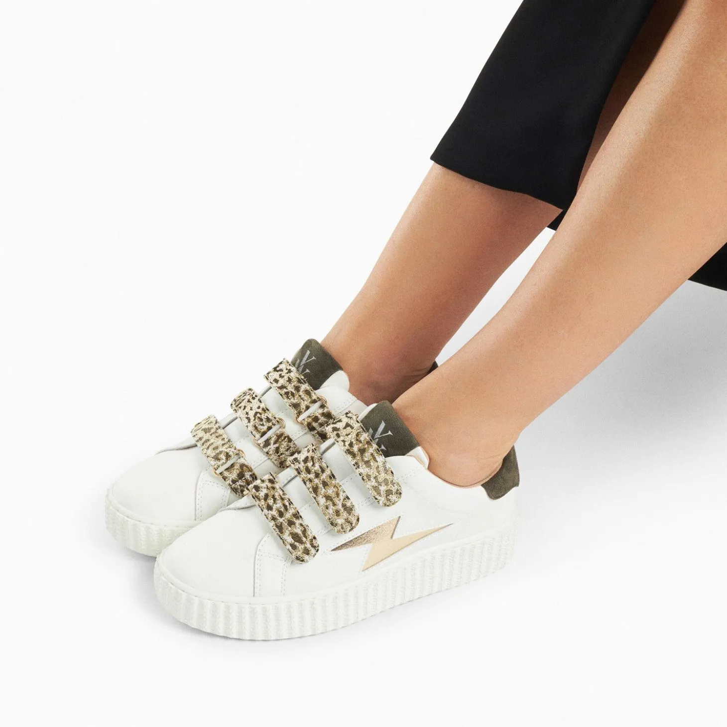 Baskets Eclair Lyanna Blanc Et Or A Scratchs Leopard Kaki