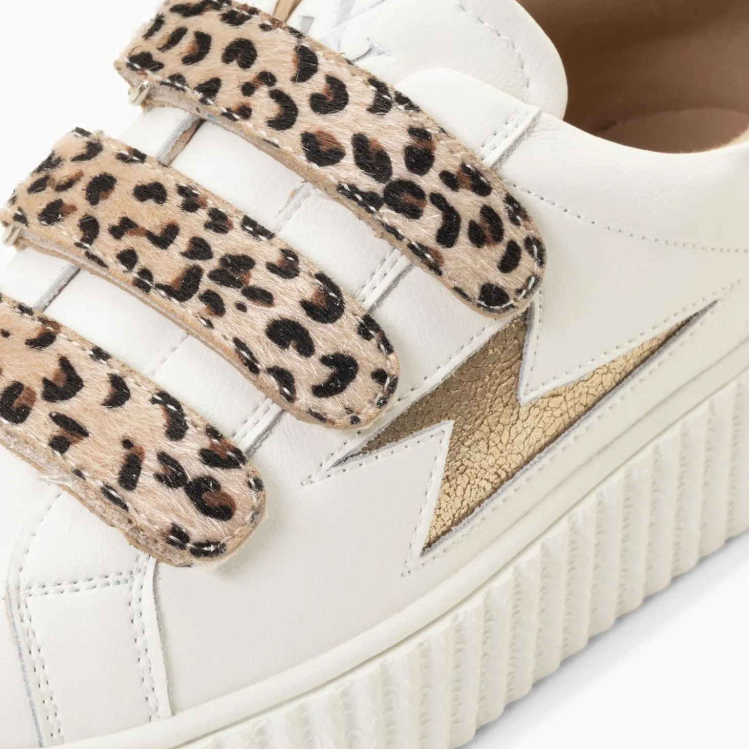 Baskets Eclair Maggie-Jane Blanc Et Or En Cuir A Scratchs Leopard
