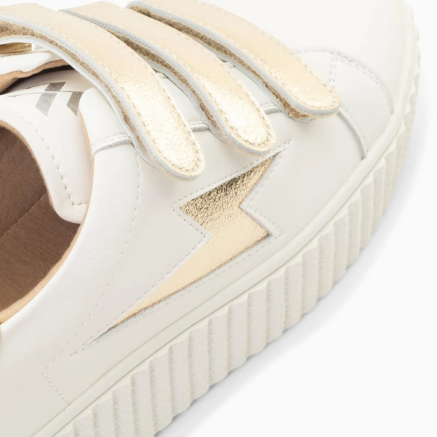 Baskets Eclair Marilou Blanc Et Or A Scratchs