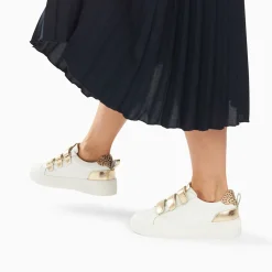 Baskets Eclair Oxanna Blanches A Scratchs Or