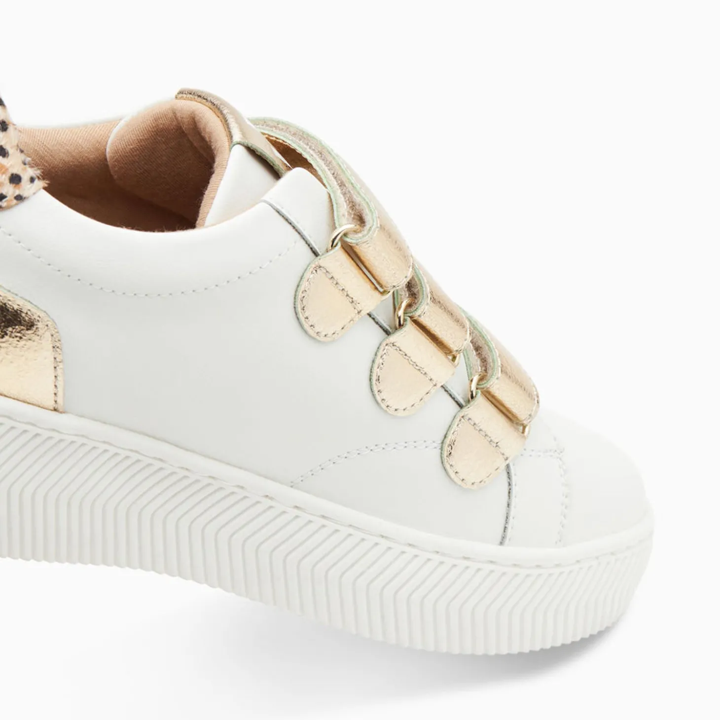 Baskets Eclair Oxanna Blanches A Scratchs Or