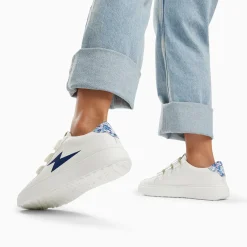 Baskets Eclair Salome Blanc Et Bleu A Scratchs Argent