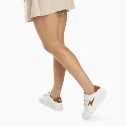 Baskets Eclair Vicky Blanc Et Camel A Scratchs