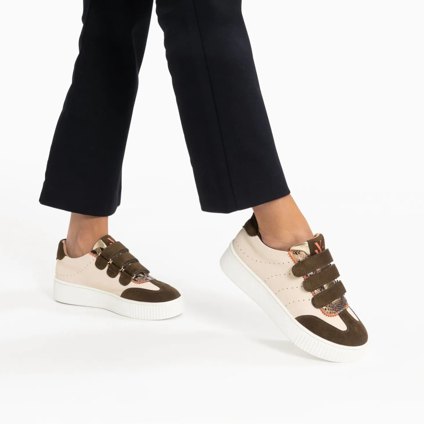 Baskets Marie Beige Et Kaki A Scratchs