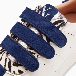 Baskets Marie Blanc Et Bleu Marine A Scratchs