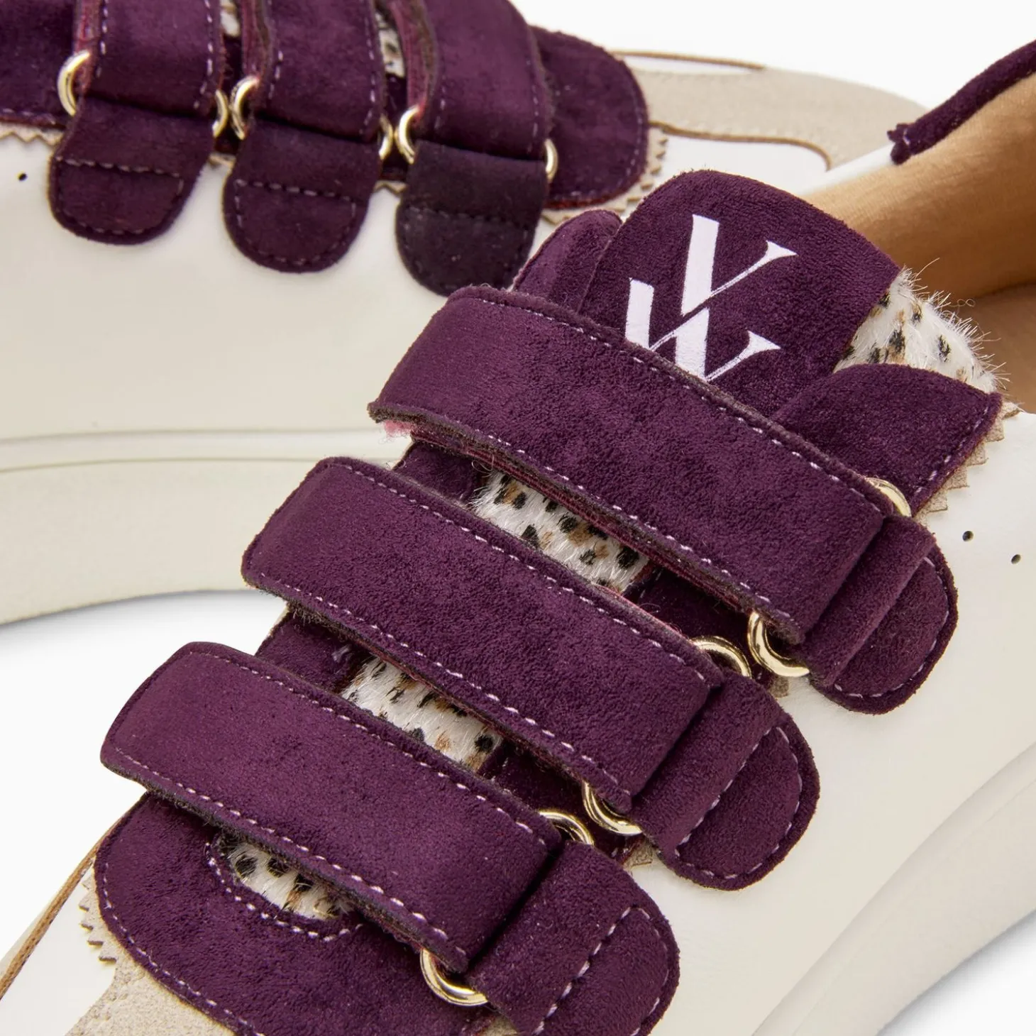Baskets Marie Blanc Et Violet A Scratchs