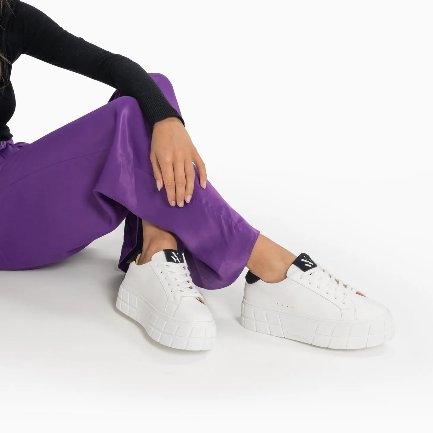 Baskets Meaghan Blanc Et Noir A Plateforme