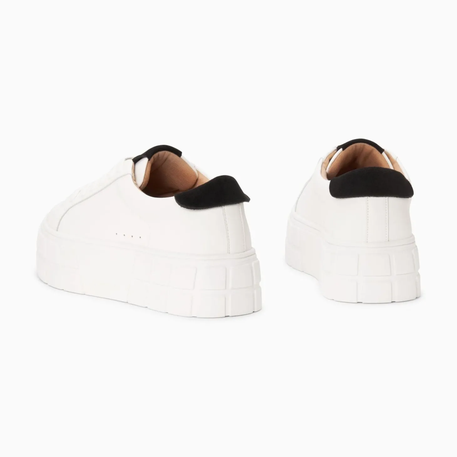 Baskets Meaghan Blanc Et Noir A Plateforme