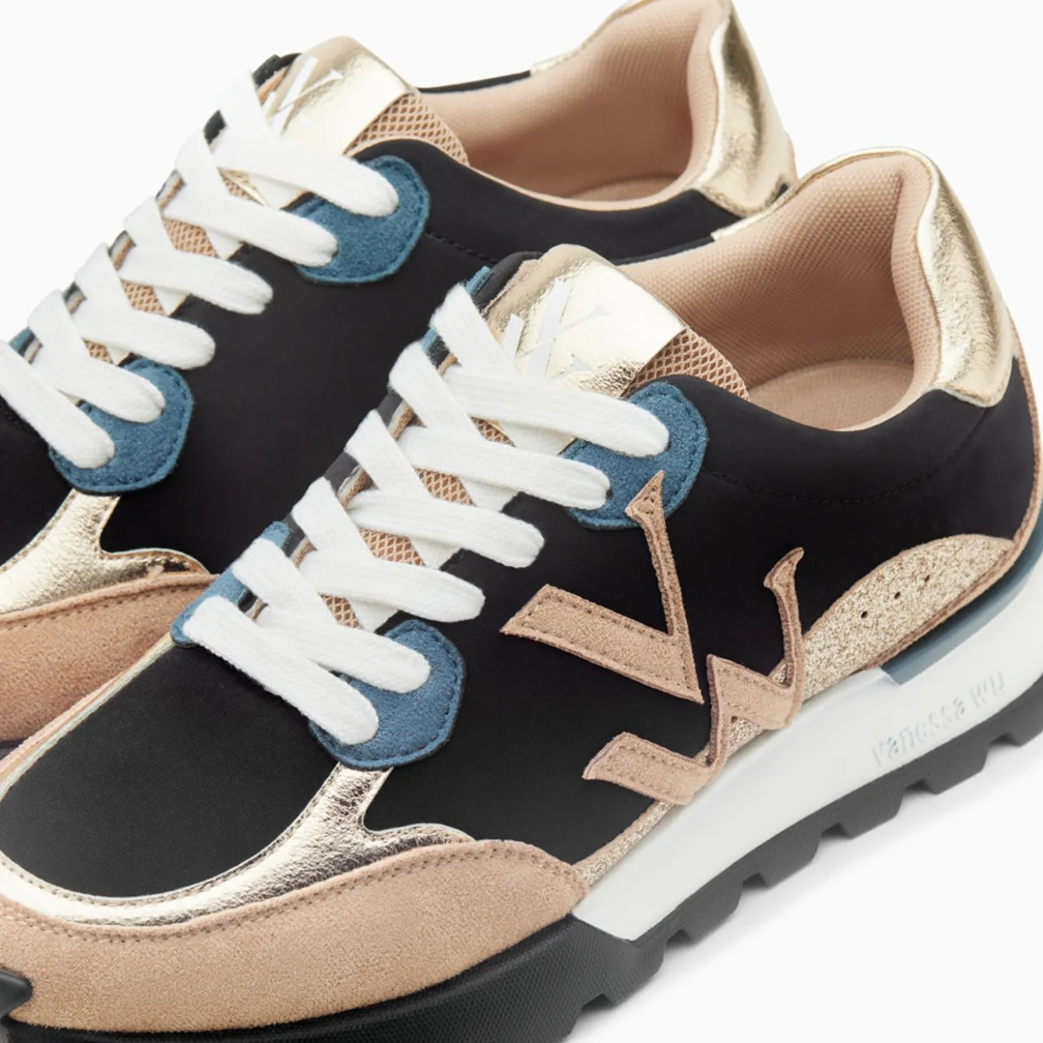 Baskets Monogramme Caterina Noir A Semelle Running