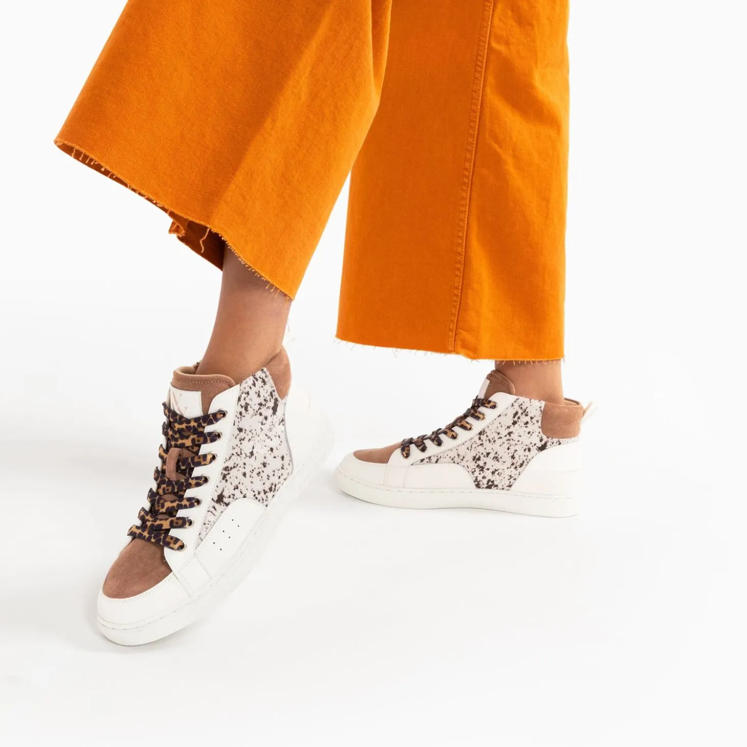Baskets Montantes Gwen Blanc Et Marron A Lacets Leopard
