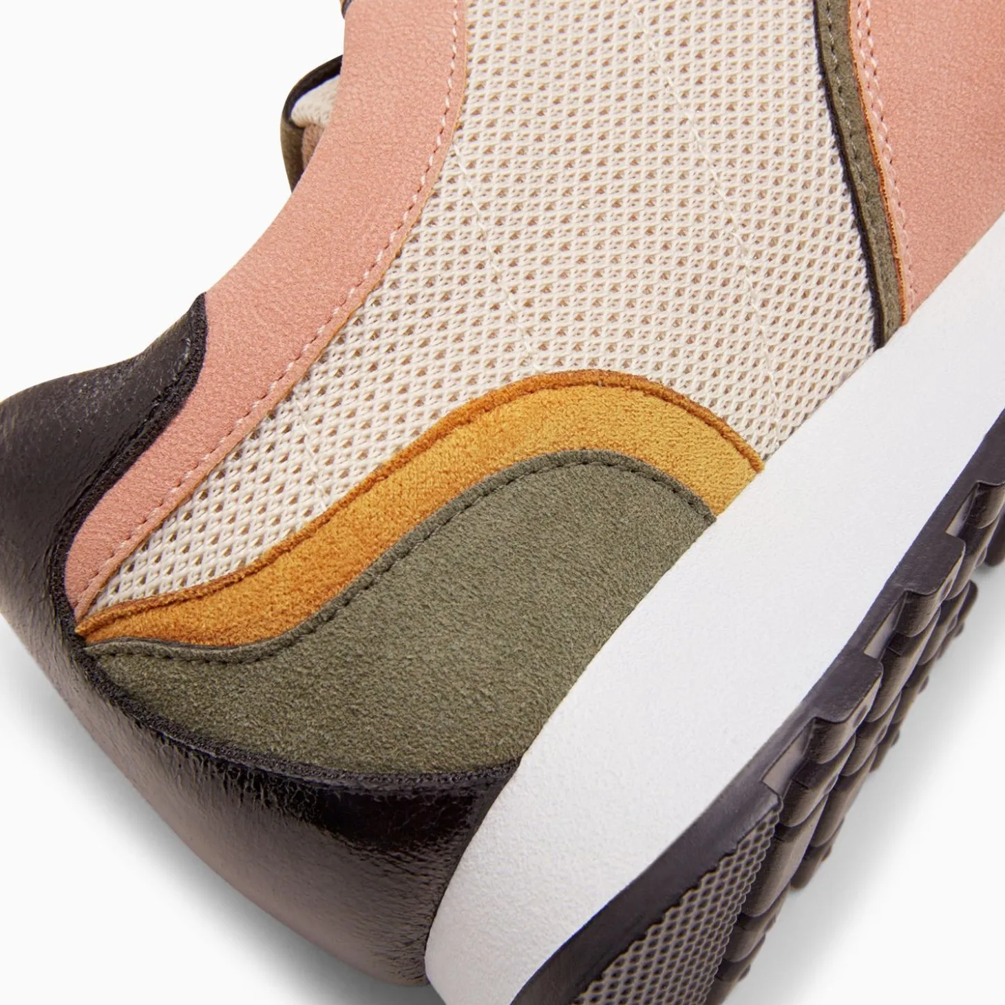 Baskets Selah Rose Et Kaki A Semelle Running