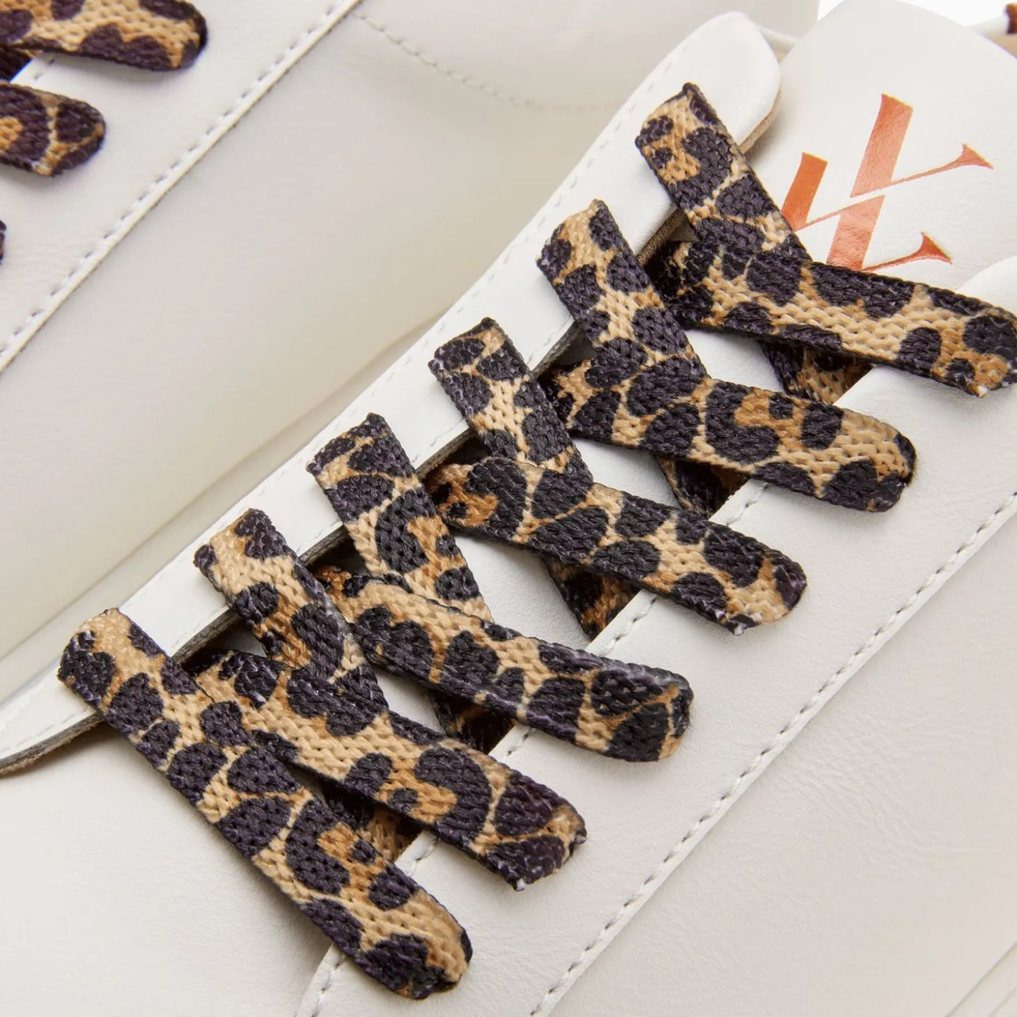 Baskets Steph Blanc Et Marron A Lacets Leopard