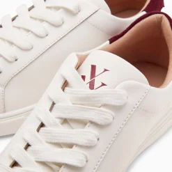 Baskets Steph Blanc Et Prune A Lacets