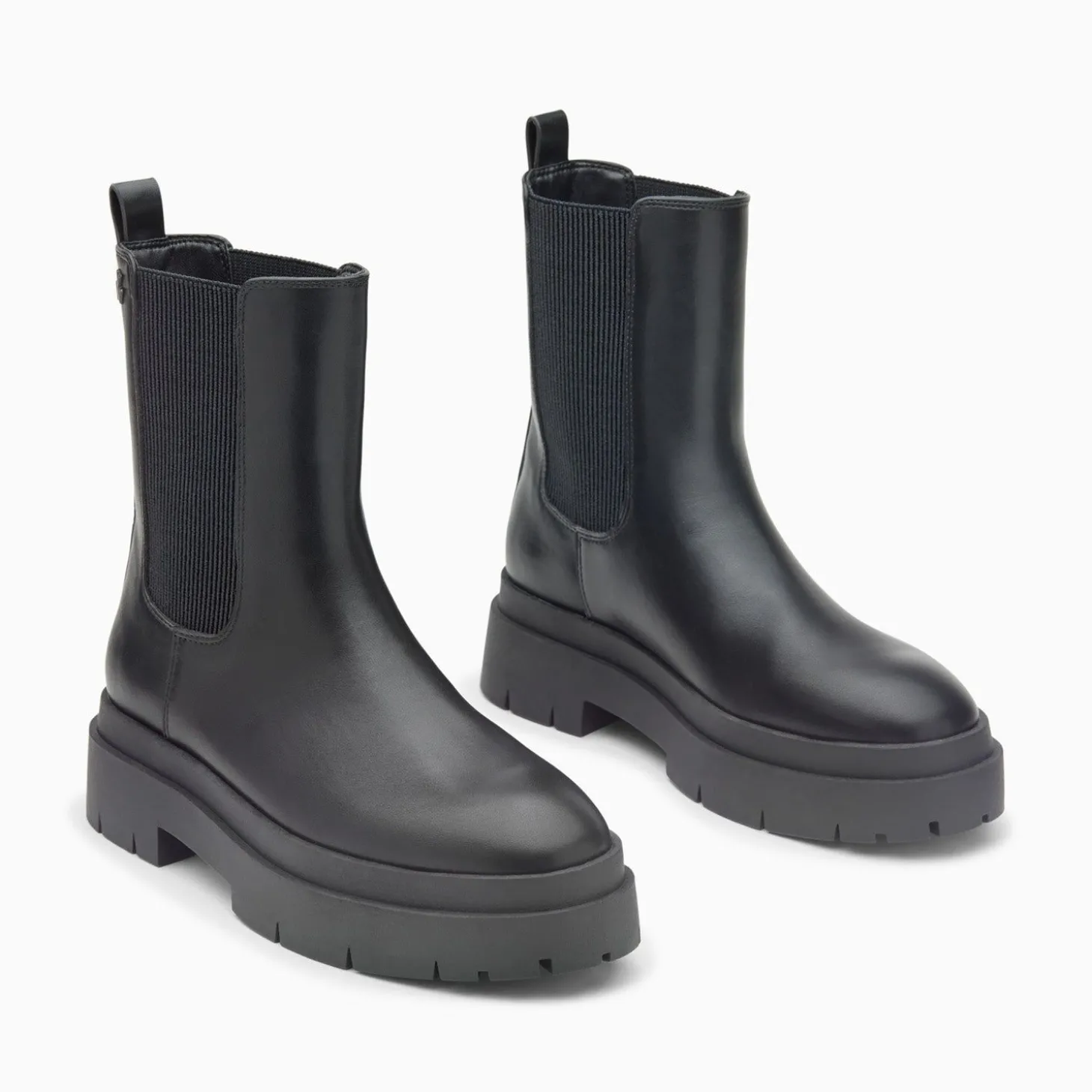 Bottines Chelsea Oceane Noires A Plateforme Crantee