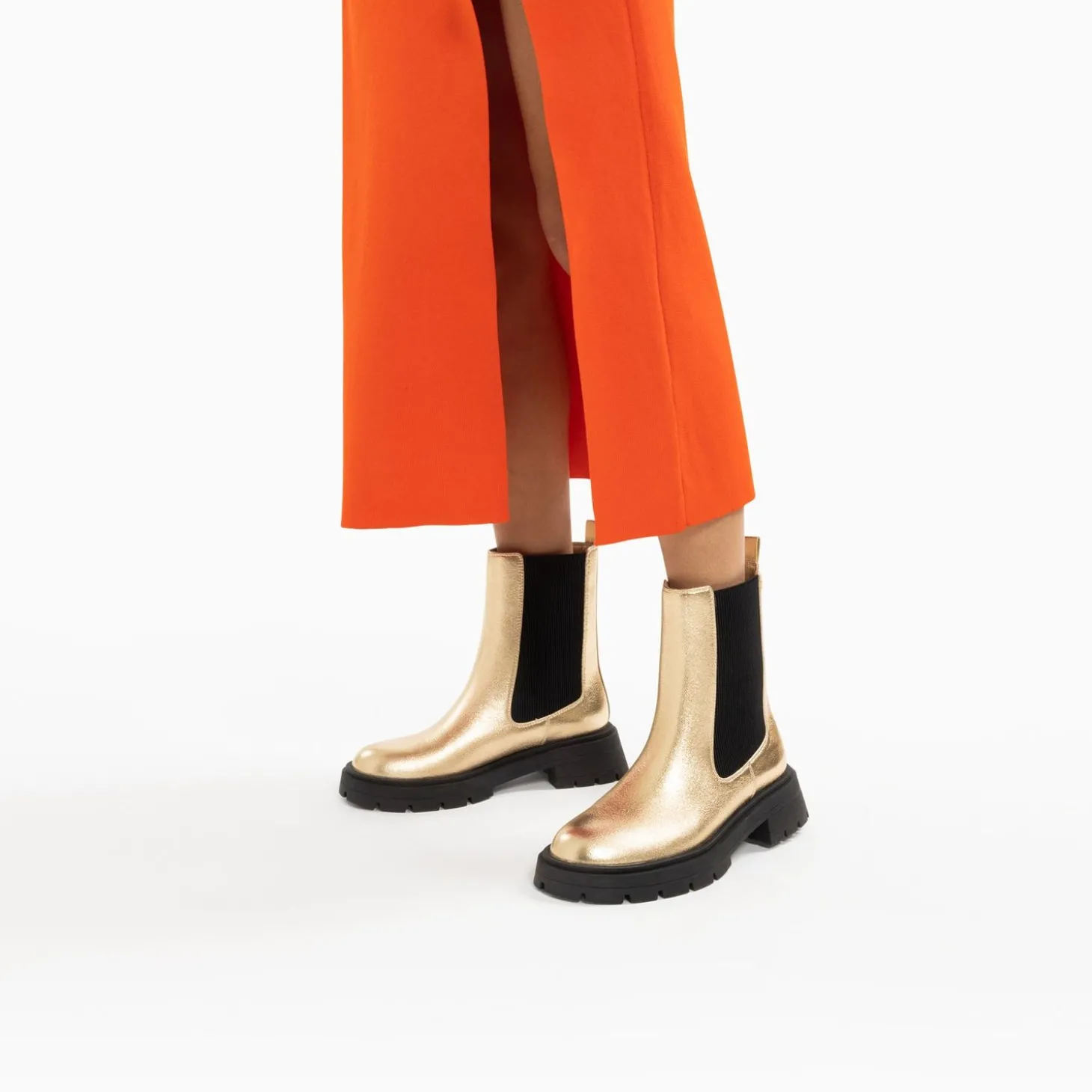 Bottines Chelsea Phoebe Or A Semelle Oversize