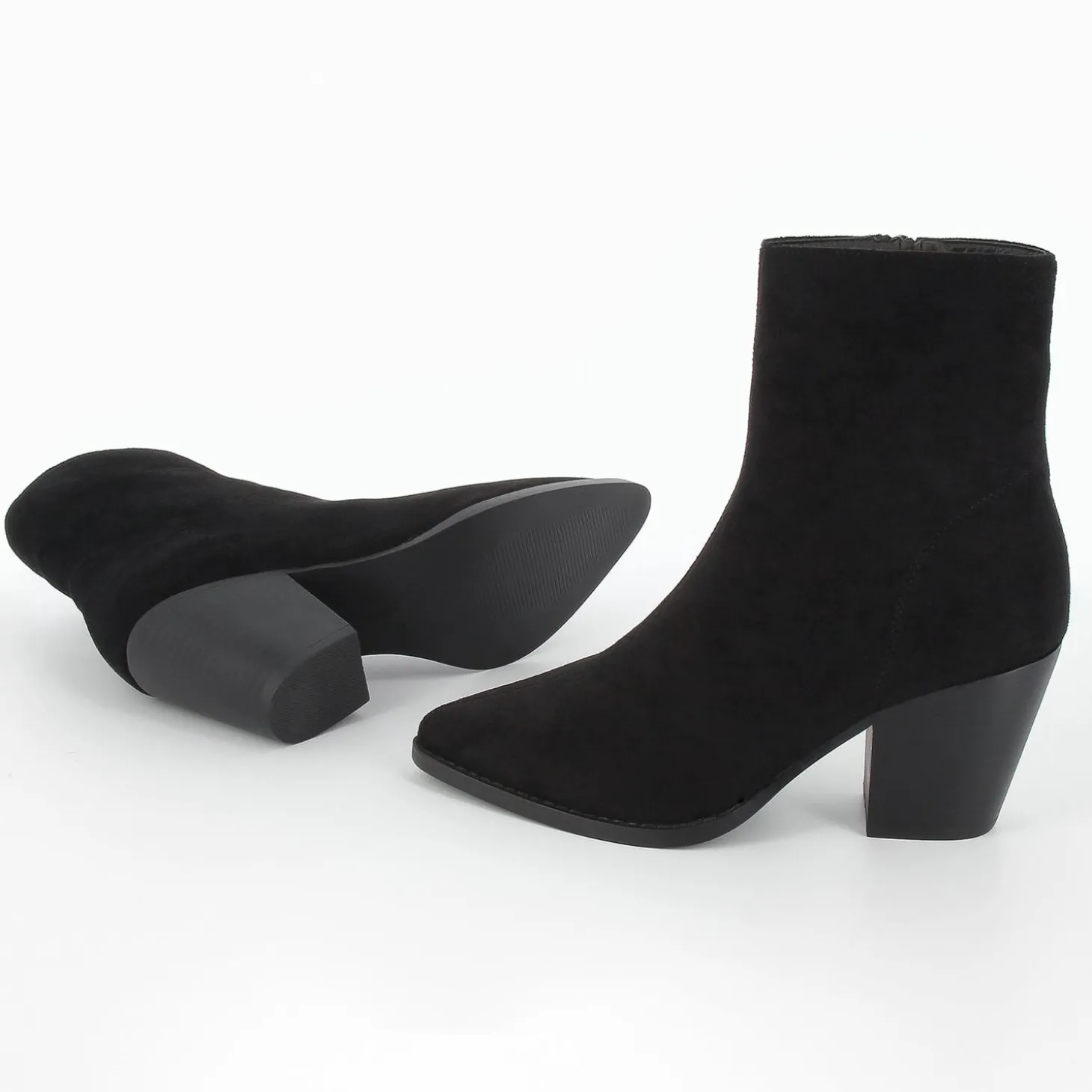 Bottines Constance A Talon En Suedine Noire