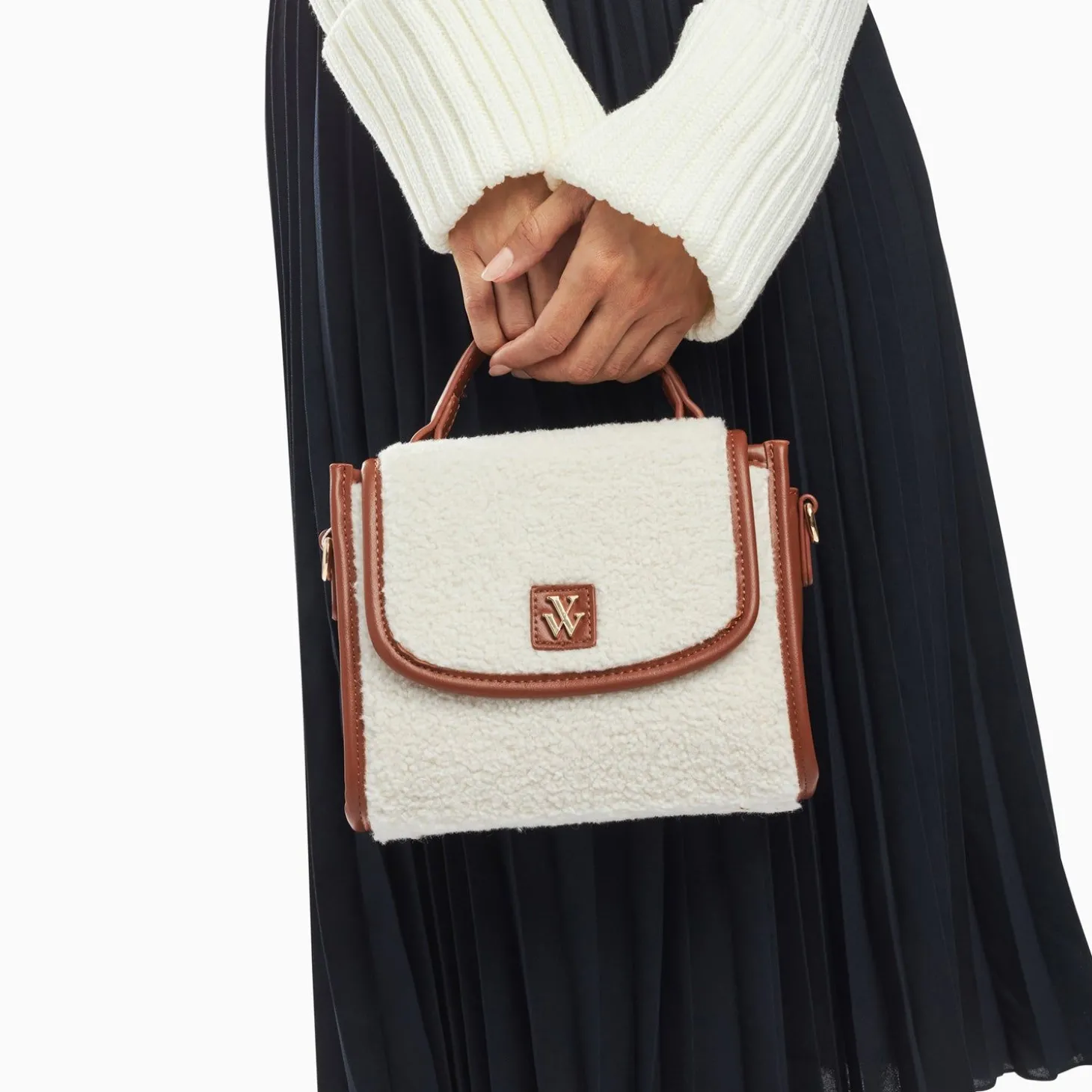 Mini Sac A Main Victoria Ivoire Et Camel En Faux Shearling