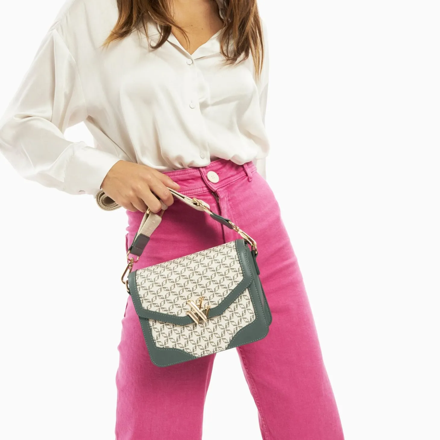 Petit Sac Cartable Karen Vert A Toile Monogramme