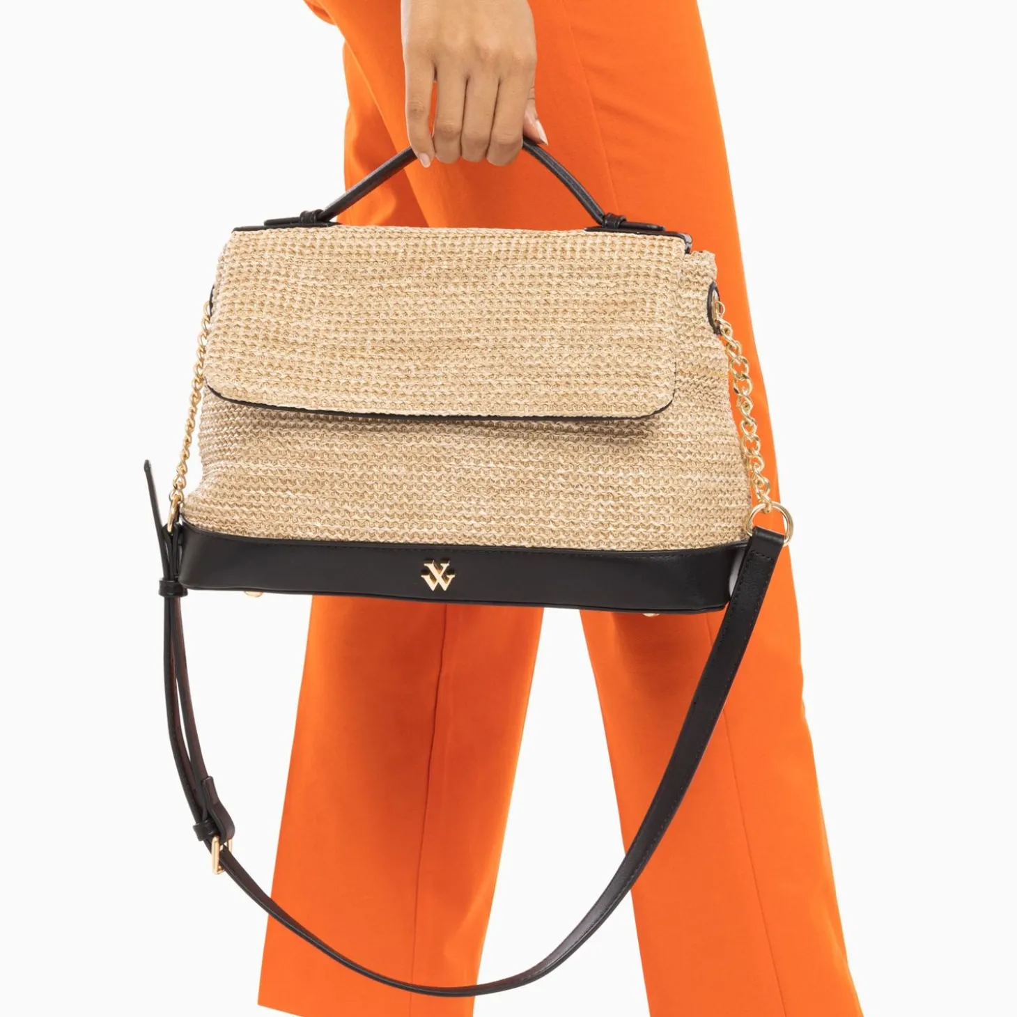 Sac Cartable Katie En Raphia Beige A Details Noirs