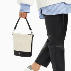 Sac Seau Milou Ivoire Et Noir En Faux Shearling