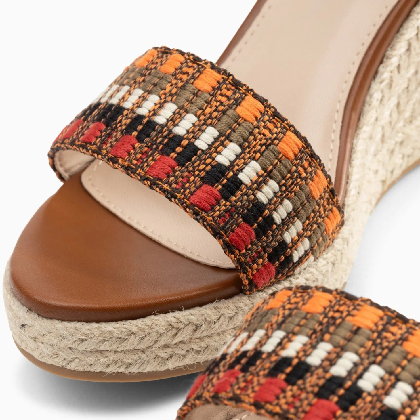 Sandales Compensees Honorine Camel En Tissu Jacquard