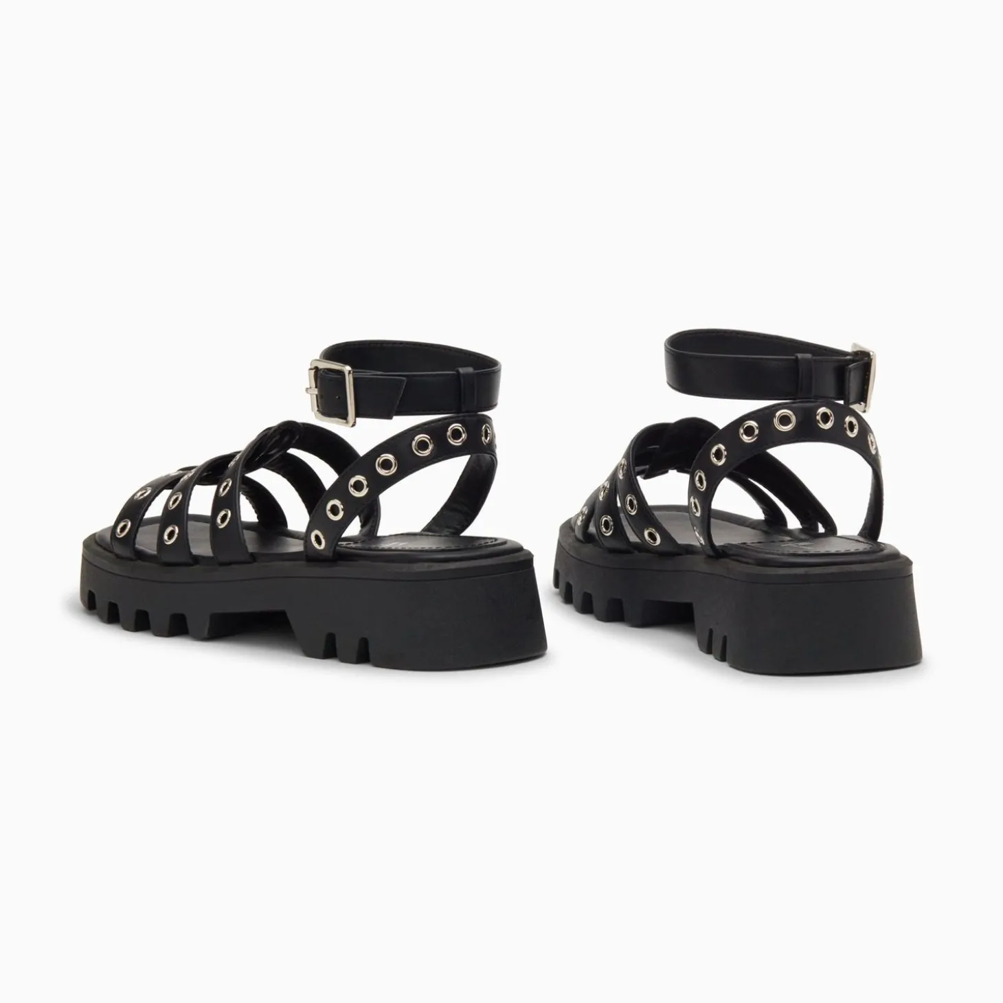 Sandales Inaya Noires A Oeillets Et Plateforme Crantee