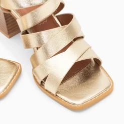Sandales Loriane Or A Multibrides Croisees Et Talon Haut