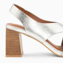 Sandales Maxinne Argent A Brides Croisees Et Talon Haut