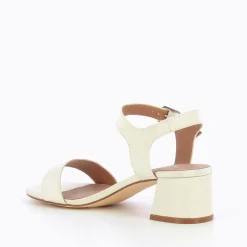 Sandales Melissa Beiges A Petit Talon Epais
