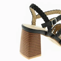 Sandales Miranda Noires A Multibrides Tressees Et Talon Haut