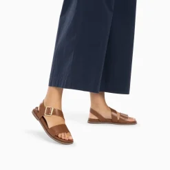 Sandales Plates Ameline Camel A Larges Brides