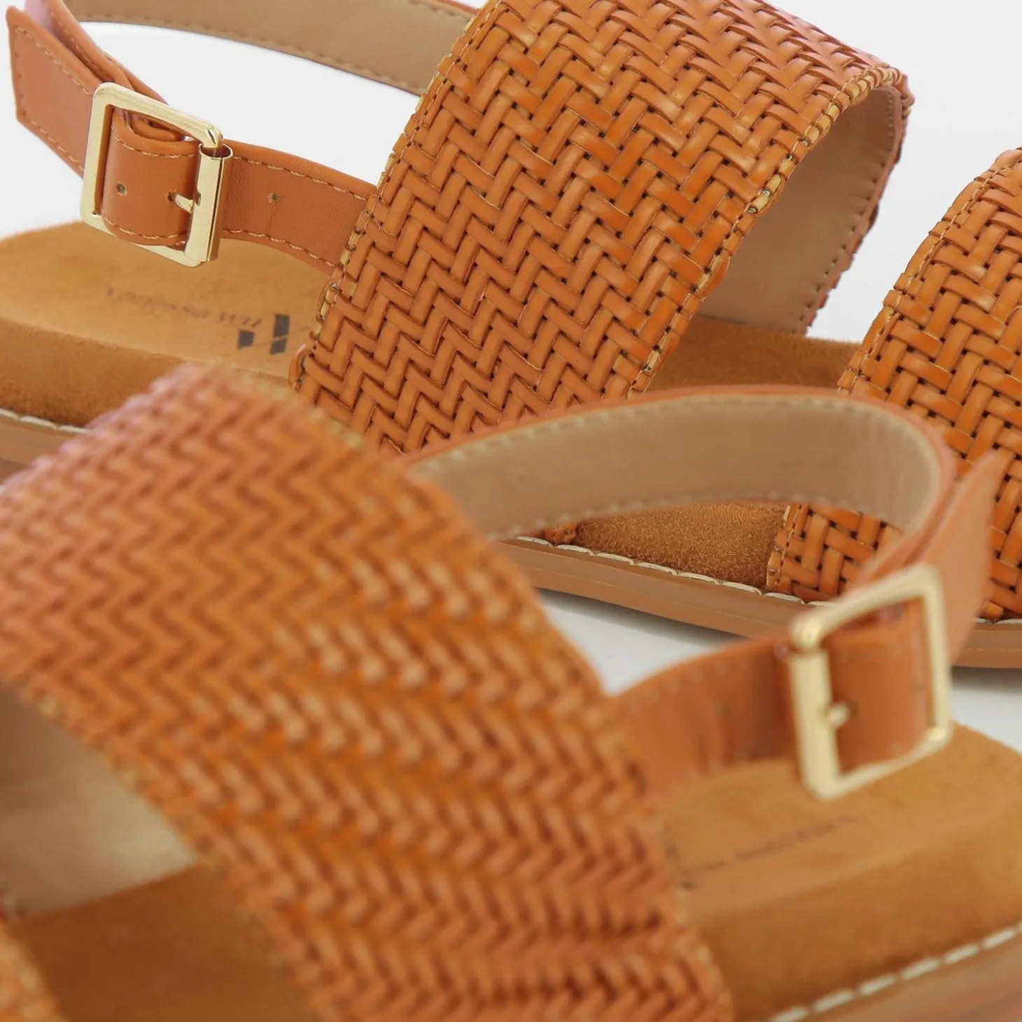 Sandales Plates Cassandre Tressees Camel